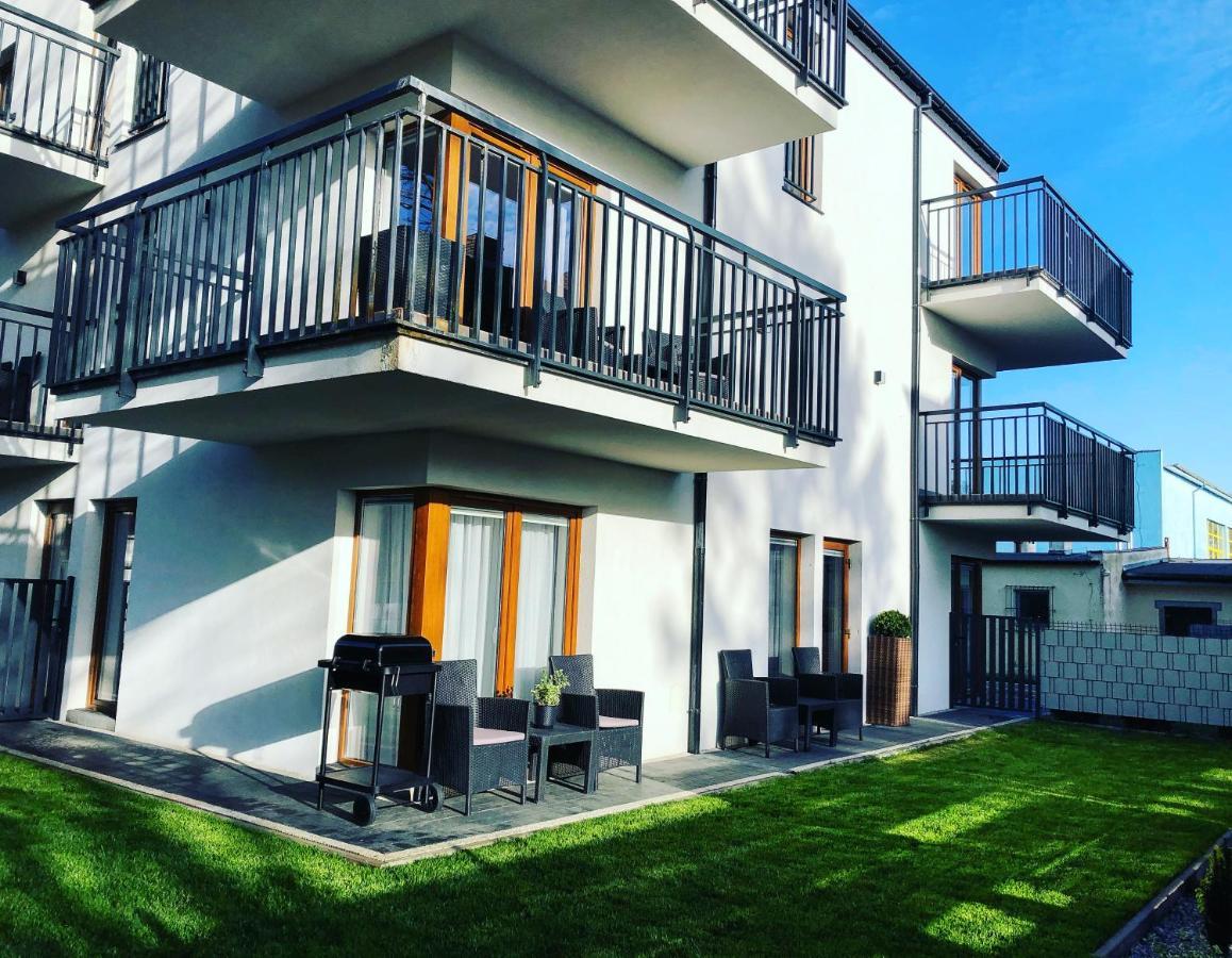 Apartamenty Nautica Blisko Plazy นีคอร์เซ ภายนอก รูปภาพ