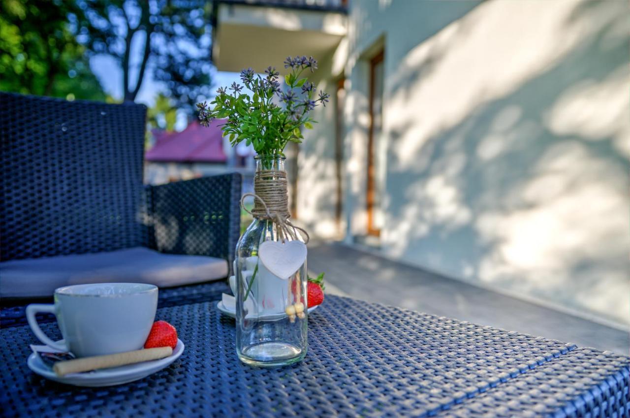 Apartamenty Nautica Blisko Plazy นีคอร์เซ ภายนอก รูปภาพ